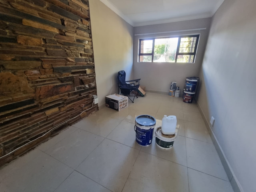 To Let 1 Bedroom Property for Rent in Panorama Free State